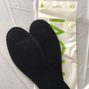 New shoe insoles (black)